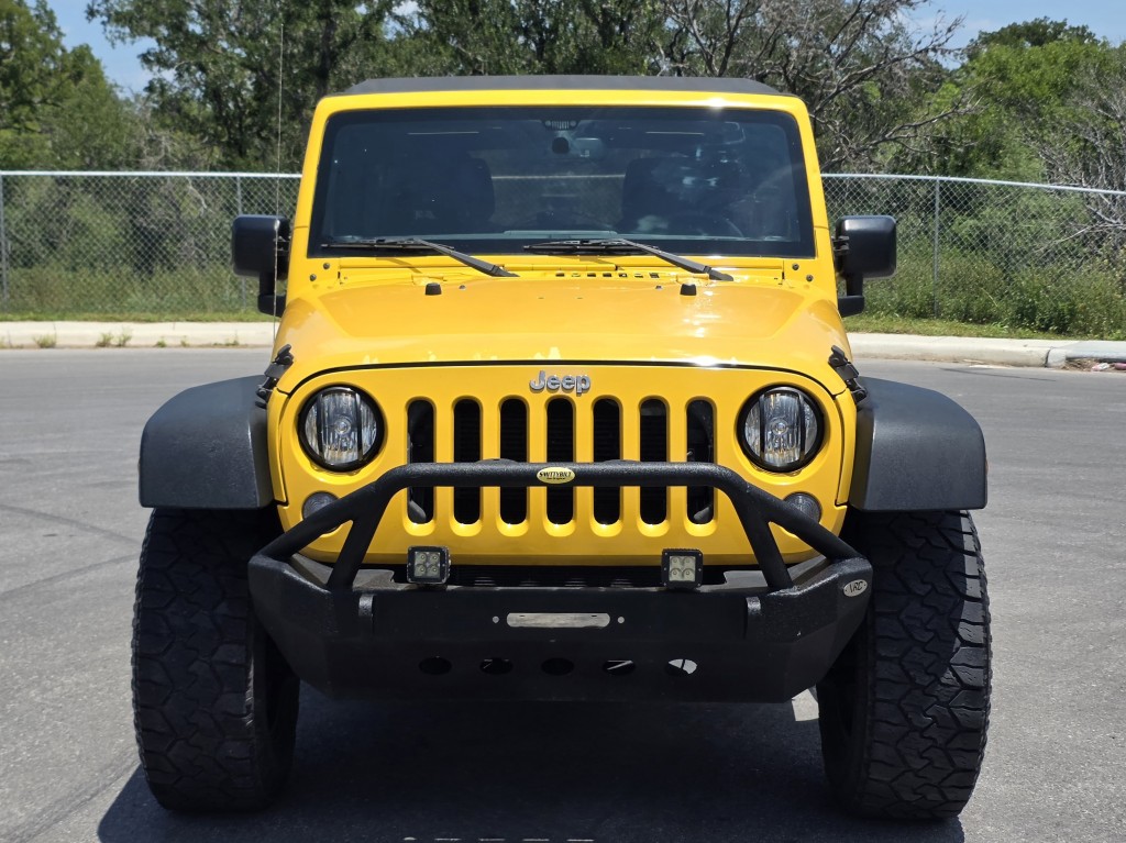 jeep wrangler unlimited 2015 1C4HJWDG1FL735748 image